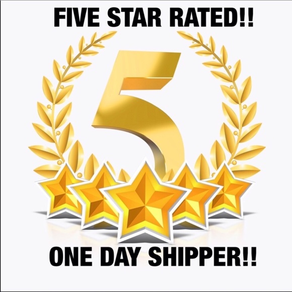 ๐ Black Seemlees Dress ๐ - Picture 5 of 5